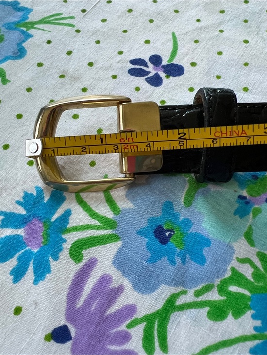 Vintage Saks Fifth Avenue Caiman Croc Belt - 36 Black Unisex main image 4